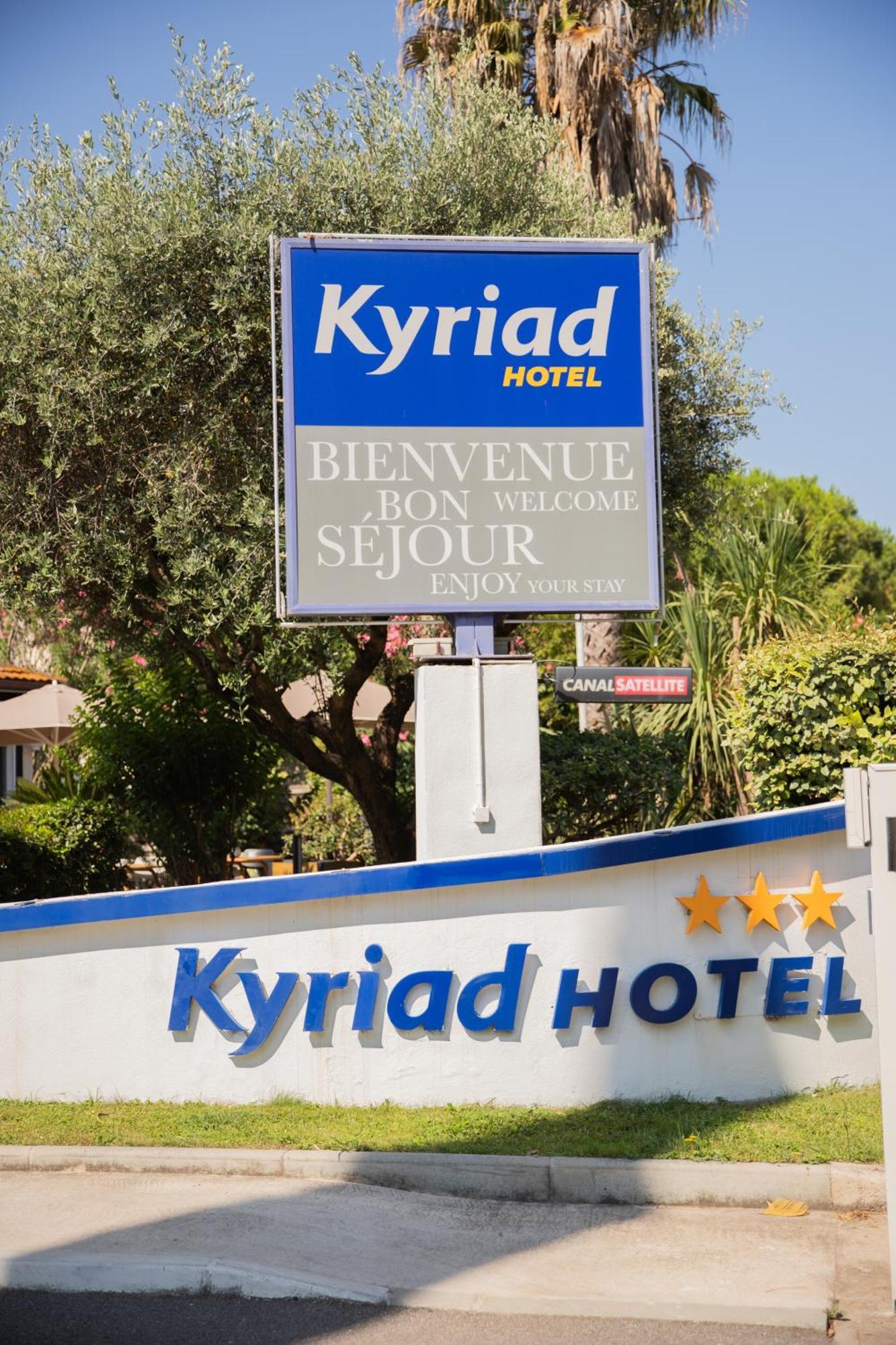 Kyriad Nîmes Ouest A9 Exterior foto
